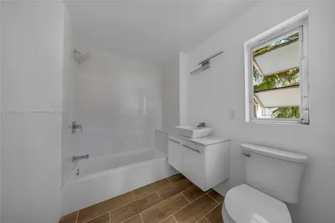 5757 Alton Road Miami Beach FL 33140