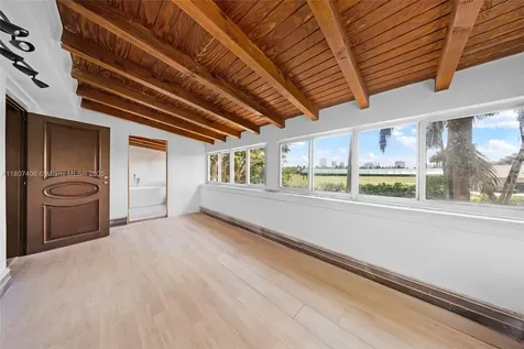 5757 Alton Road Miami Beach FL 33140