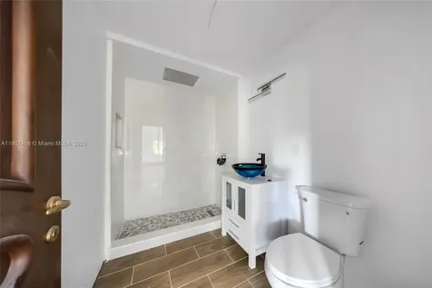 5757 Alton Road Miami Beach FL 33140