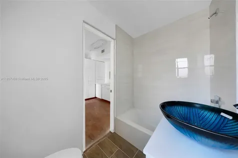 5757 Alton Road Miami Beach FL 33140
