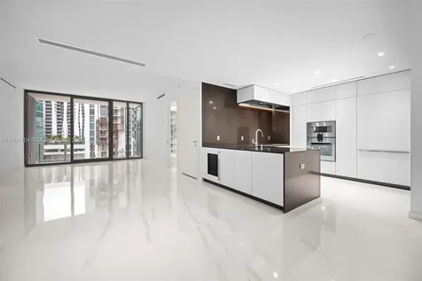 300 Biscayne Boulevard Way Miami FL 33131