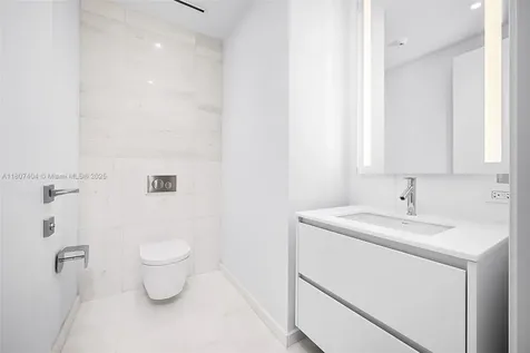 300 Biscayne Boulevard Way Miami FL 33131
