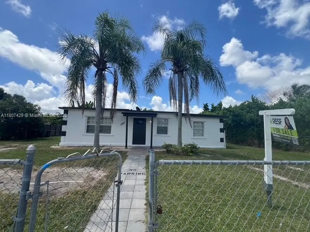 15510 Leisure Drive Homestead FL 33033