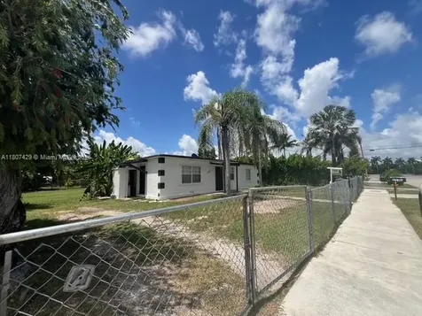 15510 Leisure Drive Homestead FL 33033