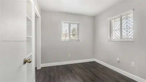 15 W 55th Street Hialeah FL 33012