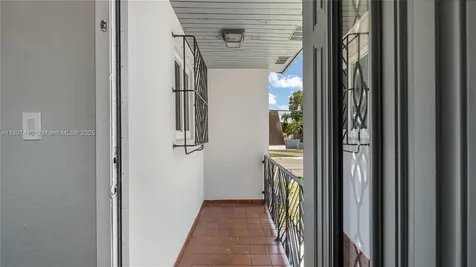 15 W 55th Street Hialeah FL 33012