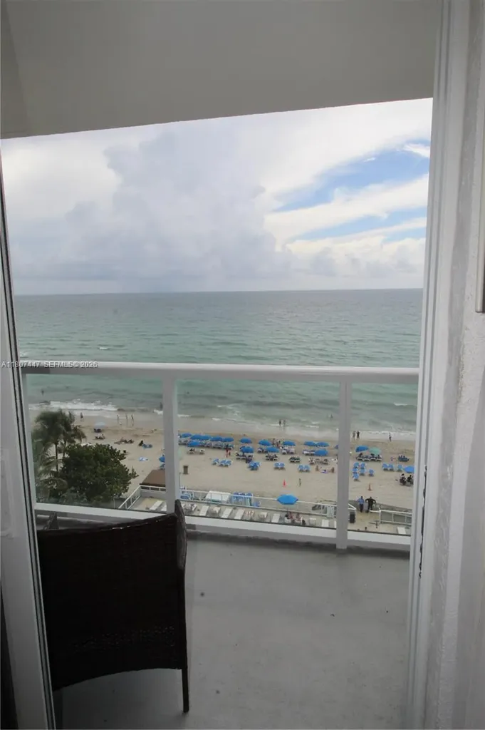 19201 Collins Avenue Sunny Isles Beach FL 33160