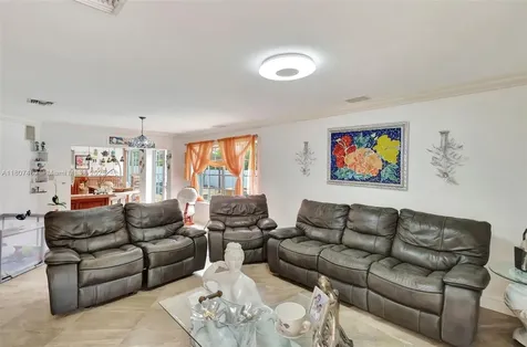 8360 NW 159th Terrace Miami Lakes FL 33016