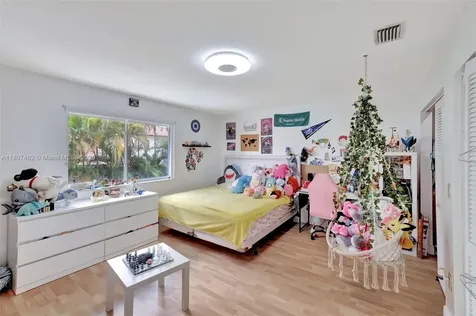 8360 NW 159th Terrace Miami Lakes FL 33016