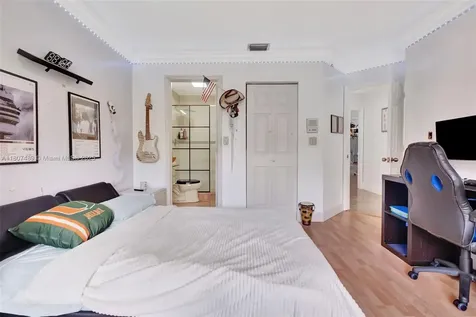 8360 NW 159th Terrace Miami Lakes FL 33016