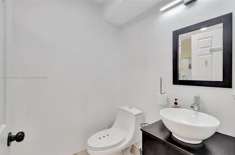 8360 NW 159th Terrace Miami Lakes FL 33016