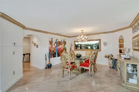 8360 NW 159th Terrace Miami Lakes FL 33016