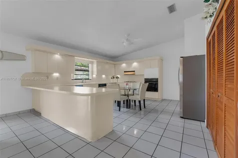 1500 71st Street Miami Beach FL 33141