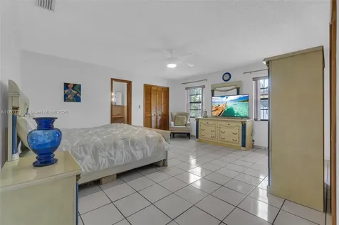1500 71st Street Miami Beach FL 33141