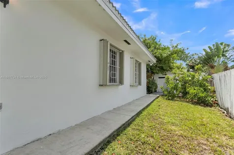 1500 71st Street Miami Beach FL 33141