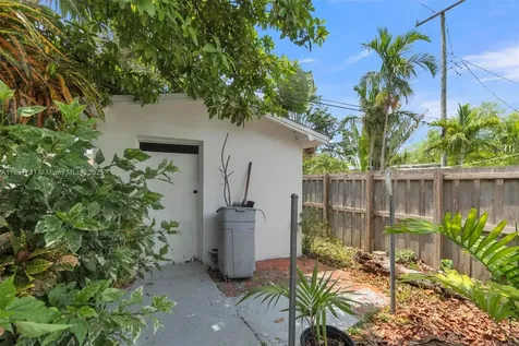 1500 71st Street Miami Beach FL 33141