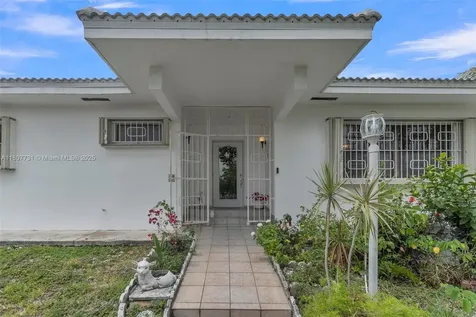 1500 71st Street Miami Beach FL 33141