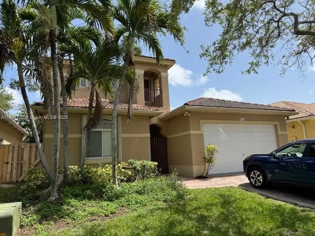 9058 SW 161st Terrace Palmetto Bay FL 33157