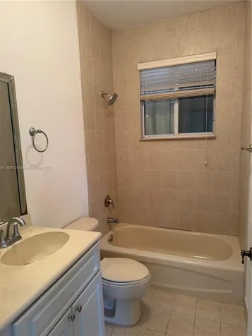 9058 SW 161st Terrace Palmetto Bay FL 33157