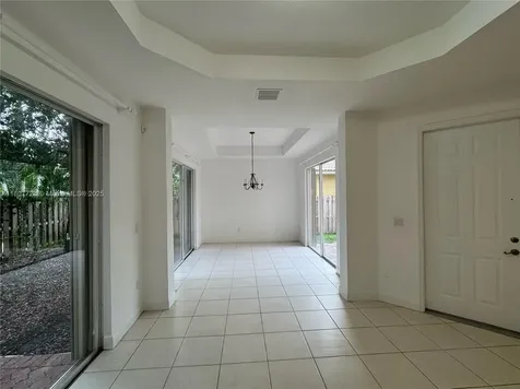 9058 SW 161st Terrace Palmetto Bay FL 33157