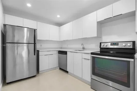 4222 Inverrary Boulevard Lauderhill FL 33319
