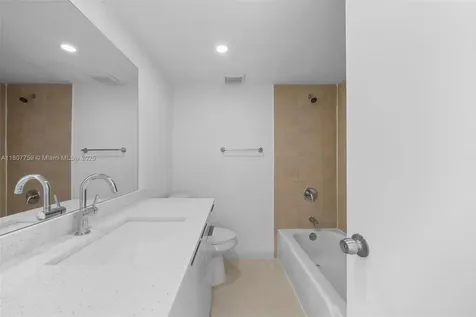 4222 Inverrary Boulevard Lauderhill FL 33319