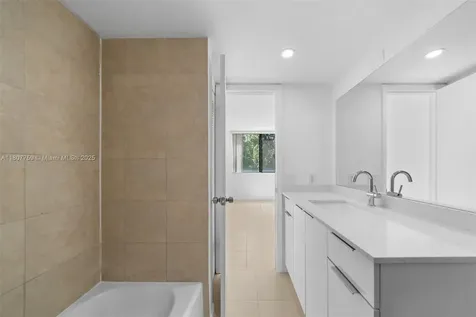 4222 Inverrary Boulevard Lauderhill FL 33319