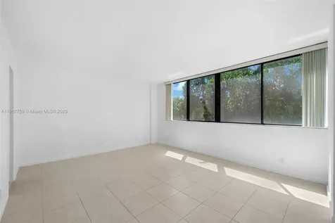 4222 Inverrary Boulevard Lauderhill FL 33319