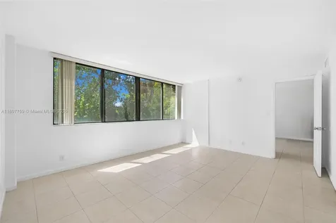 4222 Inverrary Boulevard Lauderhill FL 33319