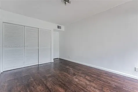 3301 Spanish Moss Terrace Lauderhill FL 33319