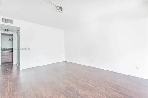 3301 Spanish Moss Terrace Lauderhill FL 33319