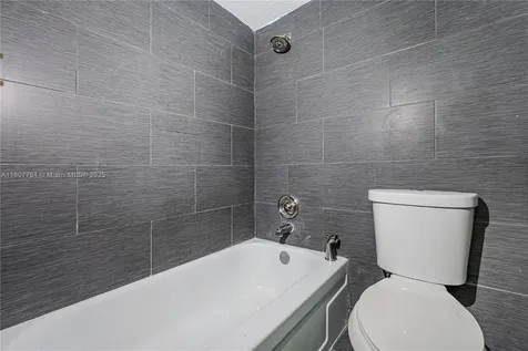 3301 Spanish Moss Terrace Lauderhill FL 33319