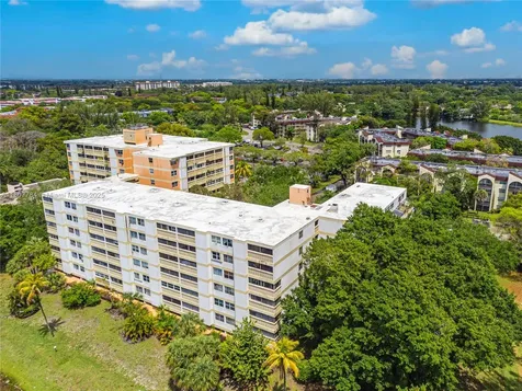 3301 Spanish Moss Terrace Lauderhill FL 33319