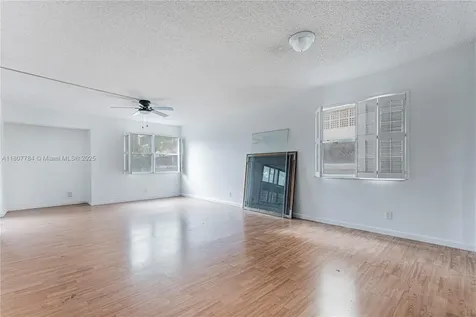 3301 Spanish Moss Terrace Lauderhill FL 33319