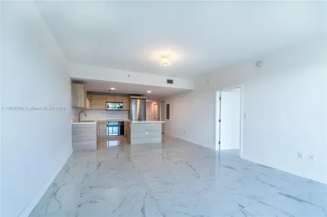 16385 Biscayne Boulevard North Miami Beach FL 33160