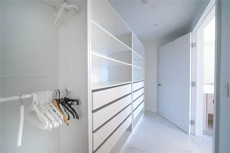 16385 Biscayne Boulevard North Miami Beach FL 33160