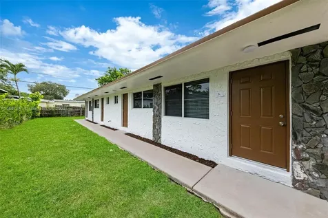 6121 SW 40th Court Miramar FL 33023