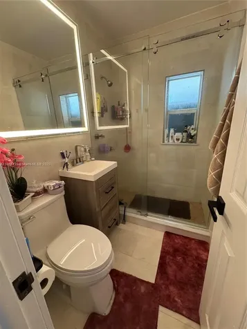 14581 Jackson Street Miami FL 33176