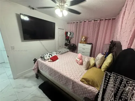 14581 Jackson Street Miami FL 33176