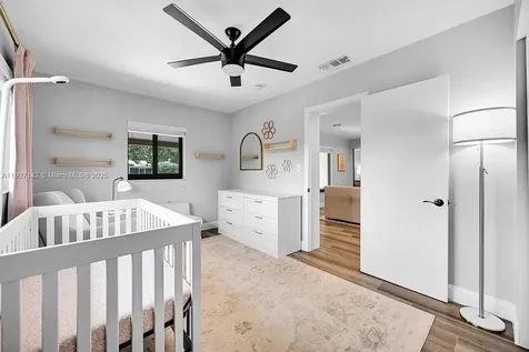 3440 NE 17th Avenue Oakland Park FL 33334