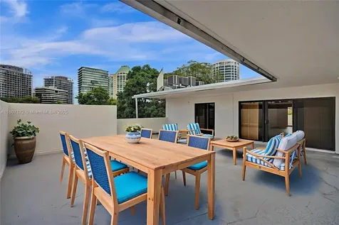 2924 Day Avenue Coconut Grove FL 33133