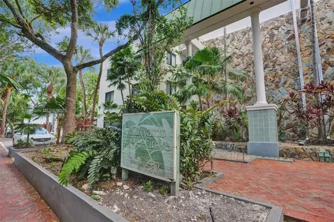 2924 Day Avenue Coconut Grove FL 33133