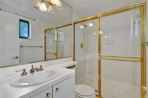2924 Day Avenue Coconut Grove FL 33133