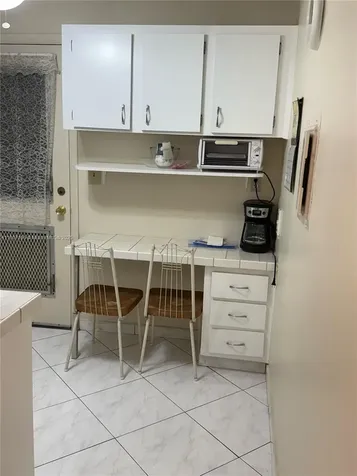 1395 NE 167th Street Miami FL 33162