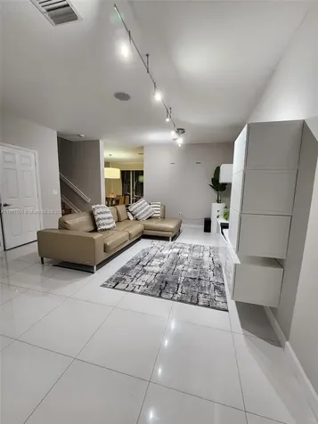 11249 NW 87th Terrace Doral FL 33178