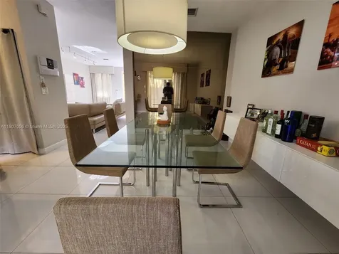 11249 NW 87th Terrace Doral FL 33178