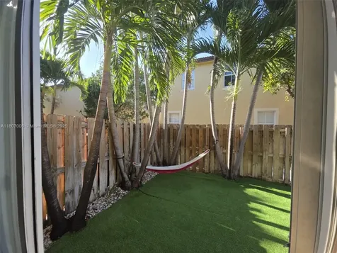 11249 NW 87th Terrace Doral FL 33178