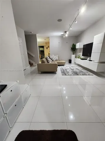 11249 NW 87th Terrace Doral FL 33178