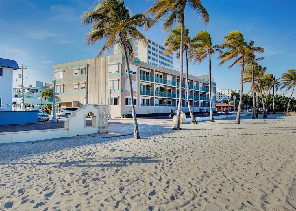 Hollywood FL 33019