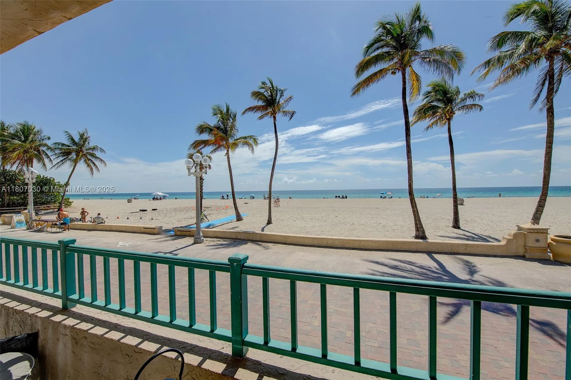 Hollywood FL 33019